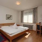 Hofer Konukevi *